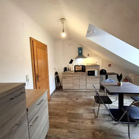 Raben Donawitz Nahe Voestalpine, Monteurunterkunft, Monteurzimmer In Monteurwohnung, Langzeitaufenthalte Fuer Handwerker, Monteure Und Arbeiter Apartmán *