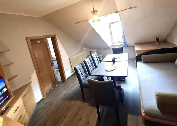 Raben Donawitz Nahe Voestalpine, Monteurunterkunft, Monteurzimmer In Monteurwohnung, Langzeitaufenthalte Fuer Handwerker, Monteure Und Arbeiter Apartment *